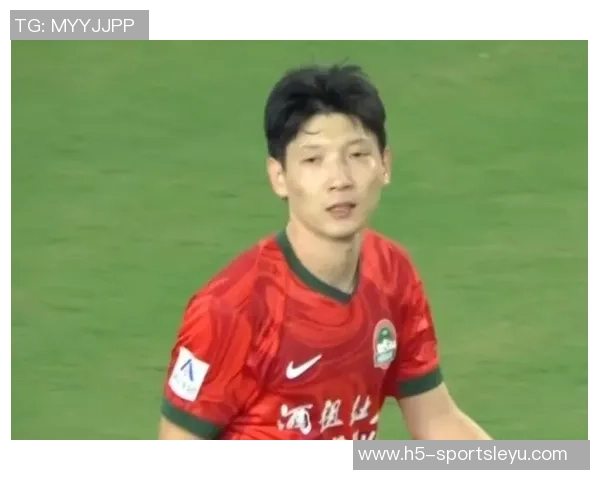 上海海港足球俱乐部正式宣布岳鑫卢永涛张源安永佳加盟新赛季阵容更新 上海海港足球俱乐部正式宣布岳鑫卢永涛张源安永佳加盟新赛季阵容更新