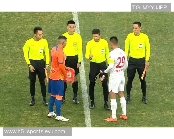 国脚高准翼喜结良缘泰山恒大昔日队友齐聚祝福盛典